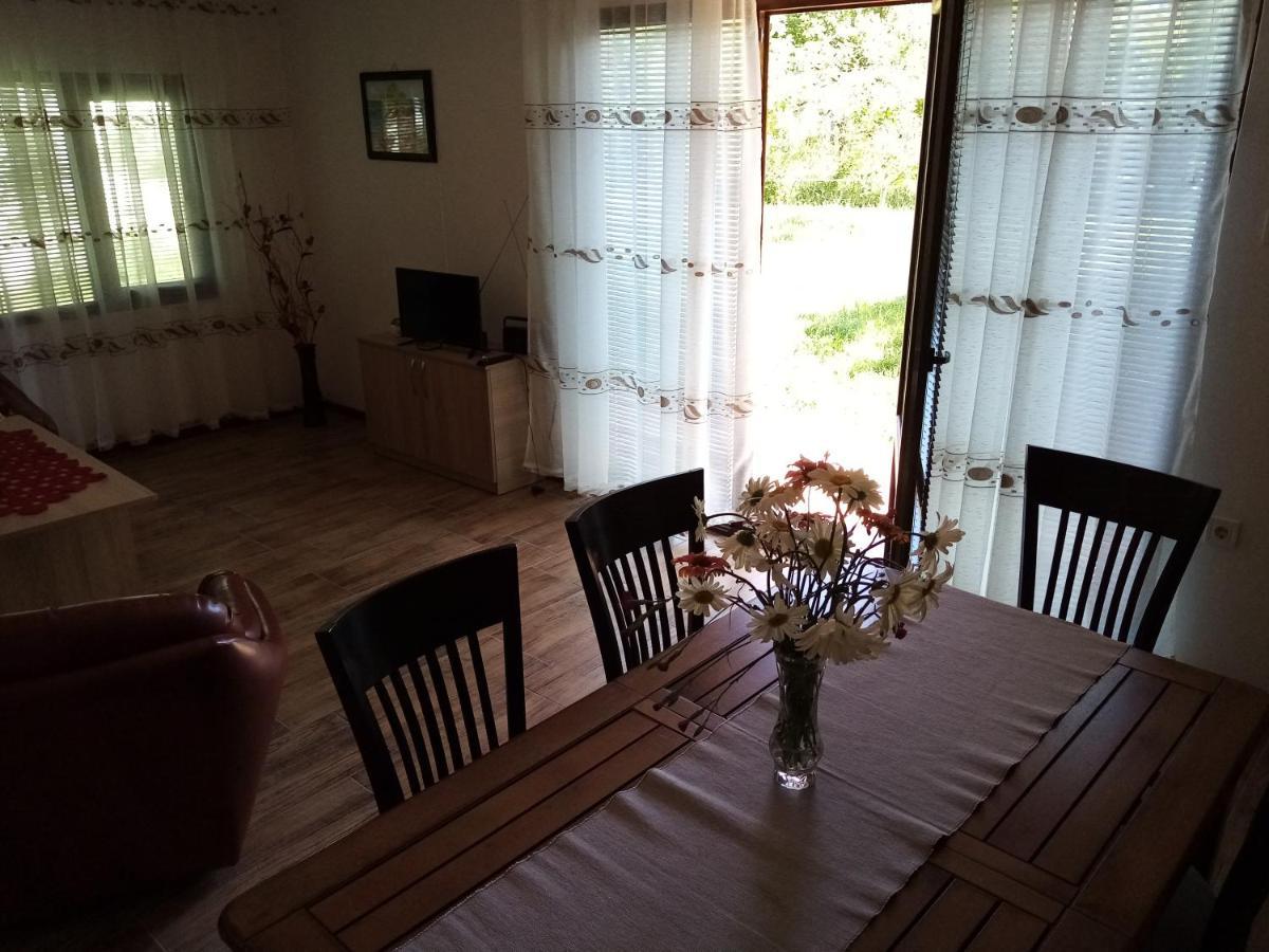 Varna Holidey Βίλα Εξωτερικό φωτογραφία
